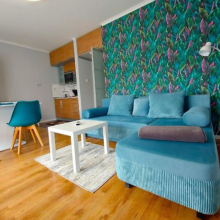 Cafe Relax Apartments Heviz Exterior photo